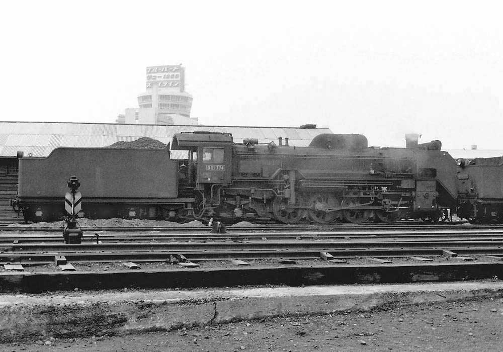 D51774