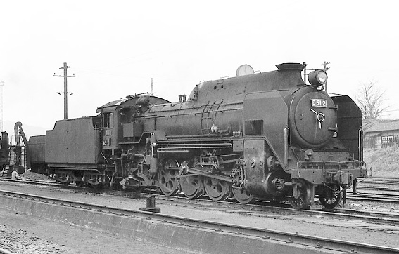 D512