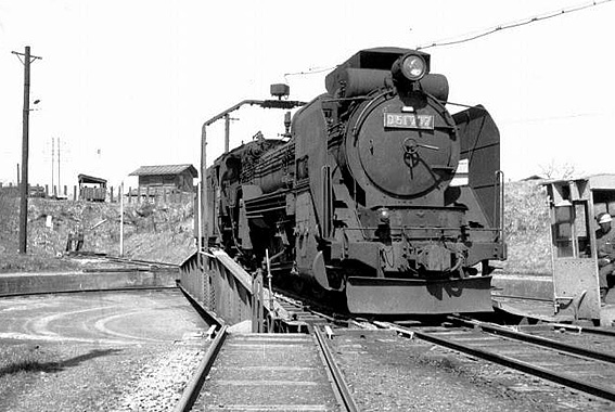 D51777