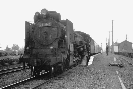 D51942