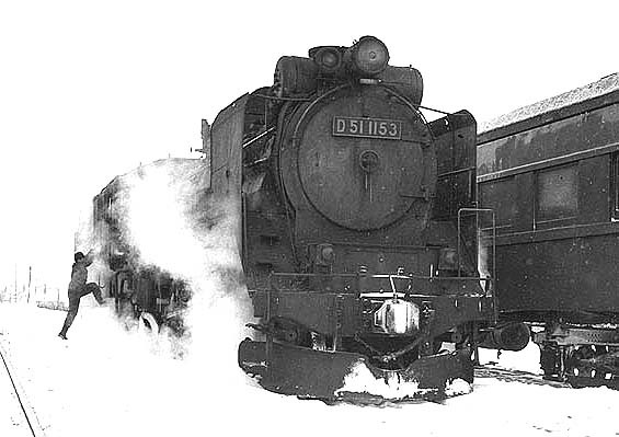 D511153