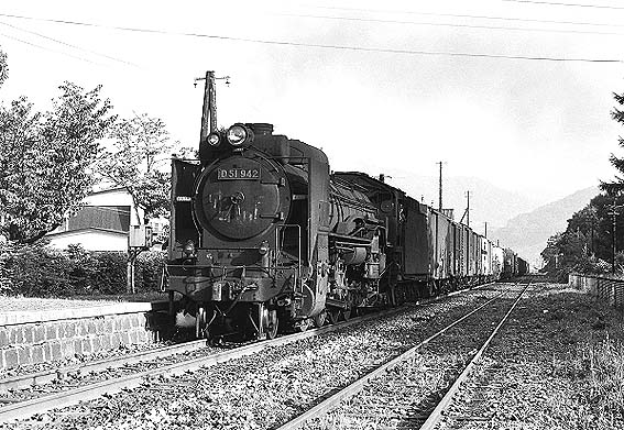 D51942