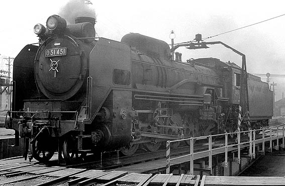 D51451
